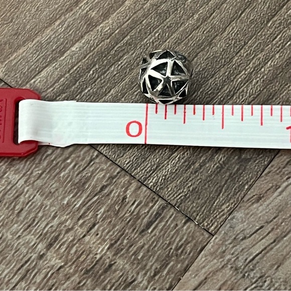 Trollbeads Retired Triangles Bead - Picture 11 of 11